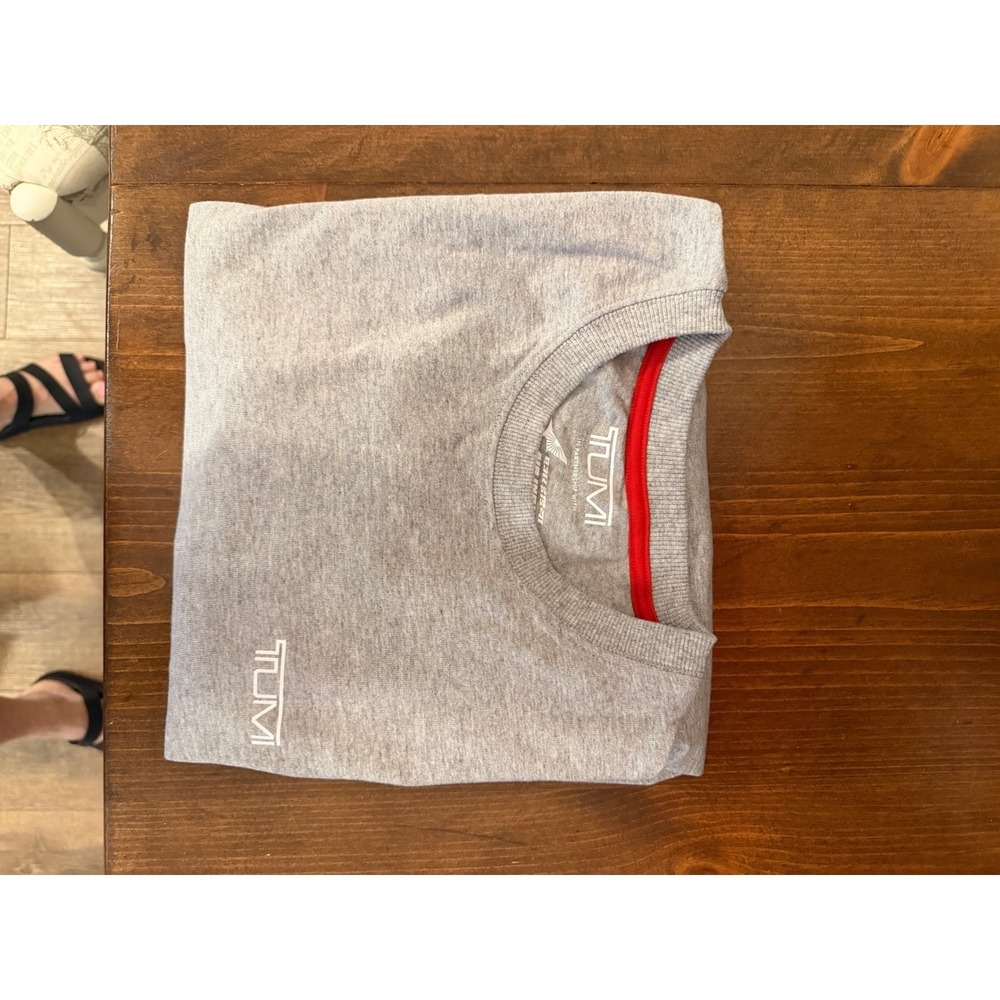 Tumi Air India Mens Loungewear Set Gray T-Shirt Joggers Pouch Size Large - Picture 4 of 10